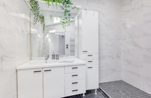Alfortville Apartment | Modern House 7min to Paris Professionals and Family