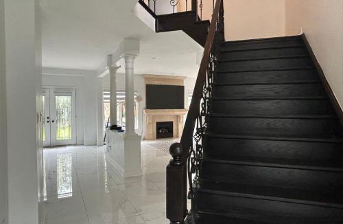Hamilton House | Modern House near Albion Falls