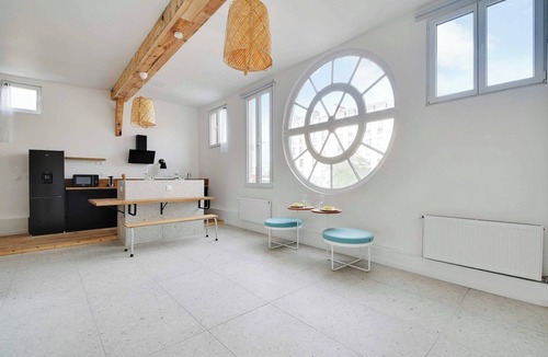 Les Puces de Saint-Ouen Apartment | Modern Loft - 2BR/4P- Saint-Ouen-sur-Seine