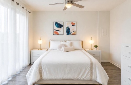 Gainesville Apartment | Modern Luxury Condo - Near UF, Shands & Celebration Pointe