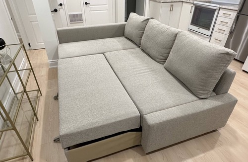 Halton Regional Municipality Apartment | Modern luxury living in Milton