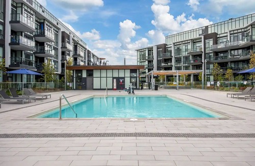 Innisfil Condo | Modern Oasis FRIDAY HARBOUR resort, a luxury destination.