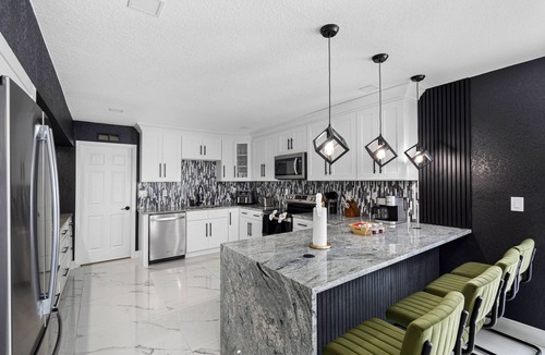 Town N County Park House | Modern Paradise - Heated Pool - Playground - Pickleball - Game Room