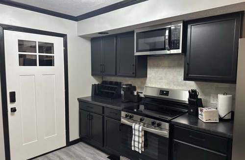 Morgantown House | Modern styled 3 Bdrm 2 bath with a Game Room and large sitting and dining area.