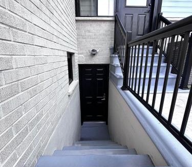 Etobicoke Apartment | Modern Suite in Etobicoke - Near Airport & Downtown!
