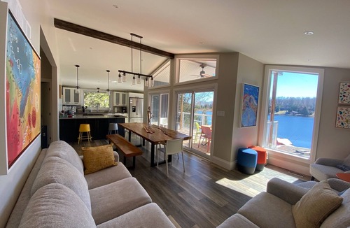 Baddow Cottage | Modern upscale cottage overlooking Balsam Lake.