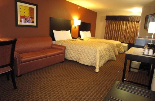 Monmouth Junction Hotel | Modern Convenience, Comfort & Affordability Near Major Highways | 3 Units