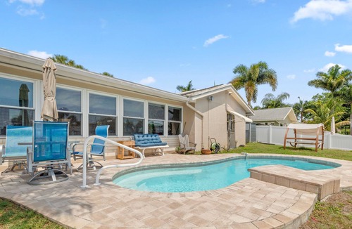 Shore Acres House | Modern waterfront home w. heated private pool, 30-night min. stay