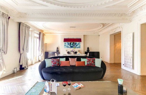 Champs-Elysees Apartment | Montaigne I - Three Bedroom Apartment, Sleeps 6