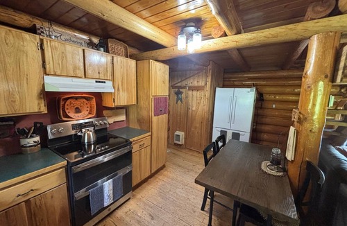 Alberton Cabin | Montana’s Hidden Mile: Forest Trails, River Days, and Star‑Filled Nights