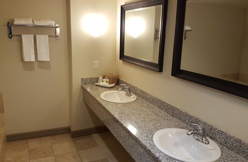 York University Heights Hotel | Montecassino Hotel and Event Venue