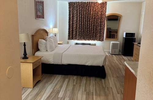 Florida Center Hotel | Monumental Movieland Hotel Orlando