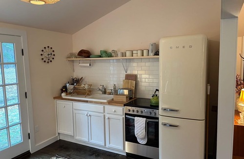 Lake Hill Cabin | Most Charming, Most quiet place in the Catskills-Willow-brook Cottage