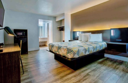 Tucson Hotel | Motel 6 Tucson, AZ - East Williams Center