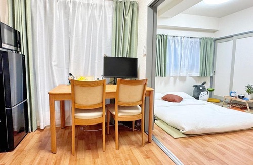 Taito Apartment | Motosakura 301, direct access to Narita and Haneda, 2 beds, 5 train lines, elevator, free bicycle rental, luxury double bed