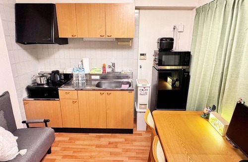 Taito Apartment | Motosakura 301, direct access to Narita and Haneda, 2 beds, 5 train lines, elevator, free bicycle rental, luxury double bed