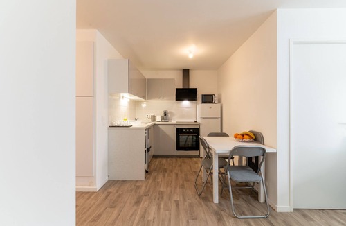 Bondy Apartment | Moulin à Vent A23 - Appt pour 4p
