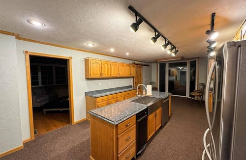 Allegheny Township House | Mountain Retreat near Resorts, Distilleries, Indian Lake Flight 93 wedding venue