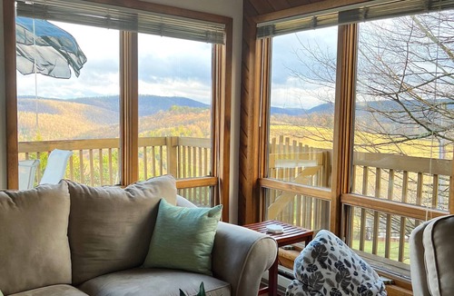 Galeton House | Mountain Vista Chalet at Cherry Springs | Pa Grand Canyon, Pine Creek, Wellsboro