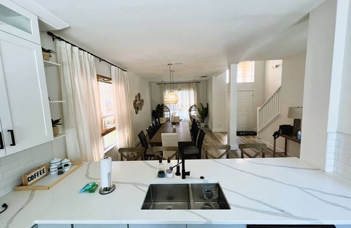 Indian Point House | Movie & Game rooms/Private pool/Car Charger
