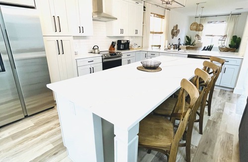 Indian Point House | Movie & Game rooms/Private pool/Car Charger