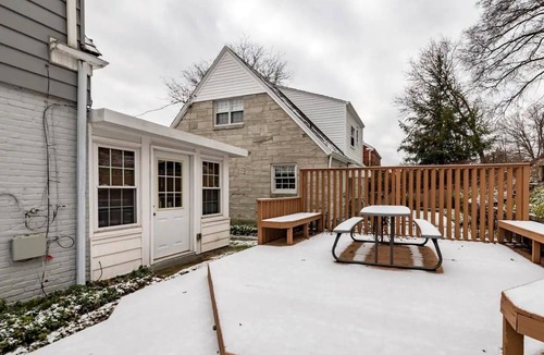 Mount Lebanon House | Mt. Lebanon Cape Cod Retreat - 7 mi/15 mins from Downtown PGH