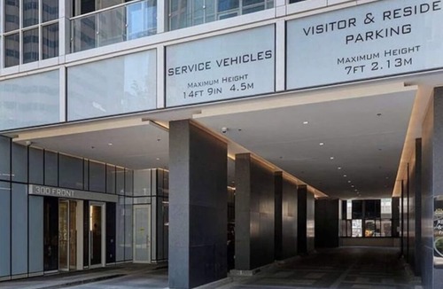 Downtown Toronto Apartment | MTCC RogersCenter 3B2B Free parking