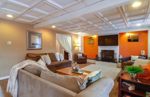 Nesquehoning Apartment | Mtn-View Balcony! All-Season Apt Near Jim Thorpe