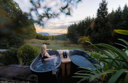 Kinloch House | Muirs Reef Lodge Kinloch holiday home Lake Taupo