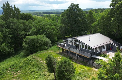 Mulmur House | Mulmur Hills Chalet