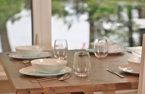 Bala Cottage | Muskoka Autumn Escape Campfire, Games, Netflix