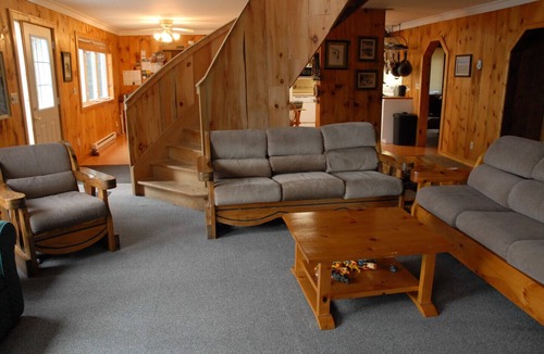 Baysville Cottage | Muskoka Cottage with a Sandy Beach