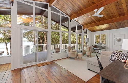 Lake of Bays Cottage | Muskoka Waterfront Cottage and Boathouse-Lake of Bays
