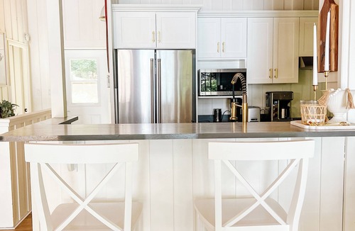 Lake of Bays Cottage | Muskoka Waterfront Cottage and Boathouse-Lake of Bays