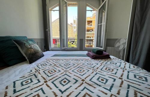 Malakoff Villa | MX - House 10 min PARIS EXPOS- 11 bedrooms -
