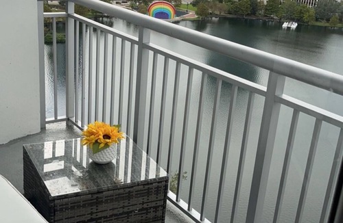 Lake Eola Heights Apartment | My downtow Home!