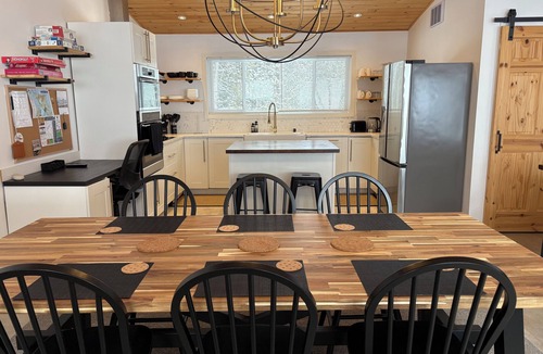 Northern Bruce Peninsula Cottage | Nature and Wellness Retreat with Nordic Sauna &SPA by Georgian Bay & Bruce Trail