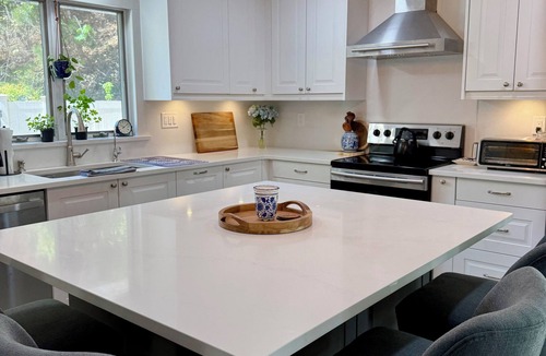 Northport House | Nature Meets Village - Walkable Northport
