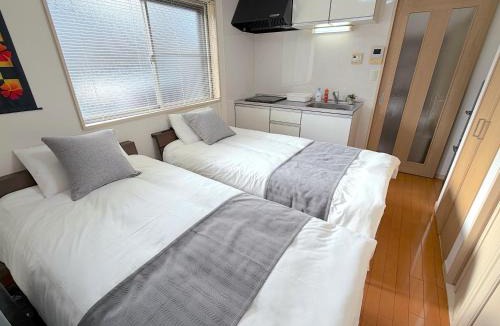 Higashikasai Apartment | Neaer Disneyland Entire Apartment 2 Beds Wi-Fi