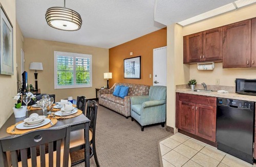 Florida Central Atlantic Coast Apartment | Near Disney- 1BR Suite with King Bed - Pool and Hot Tub!