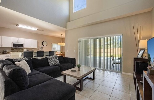 Highgate Park House | Near Disney, Upscale 5 BR 2 Story Pool Home w/game room
