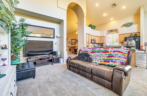 Maricopa Cottage | Near Golf Courses & Casinos: Maricopa Home w/Yard