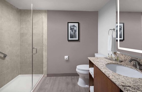 King of Prussia Hotel | Near King of Prussia | Free Shuttle. Dining. Gym.