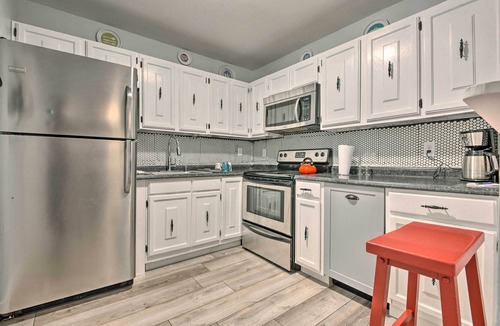 Mount Pocono Condo | Near Mt Airy Casino: Mount Pocono Condo w/Balcony