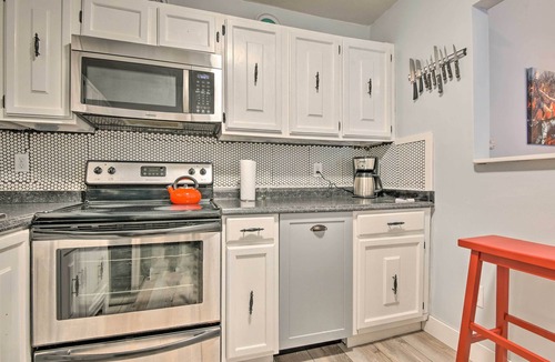 Mount Pocono Condo | Near Mt Airy Casino: Mount Pocono Condo w/Balcony