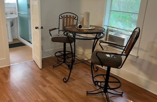 Smith's Memento Apartment | Near Ocean Center/Beach/Studio/1BR-Off Main Street