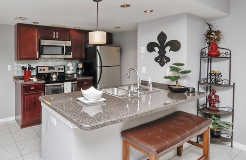 Kissimmee Condo | ​Near Theme Parks! Potter's Castle! Gorgeous, 3 BR's, Sleeps 8, Pool!