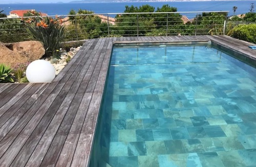 Pietrosella House | New 120m2 villa in a quiet residential villa with view of the Ajaccio golf