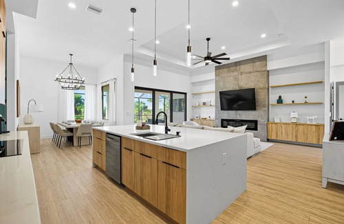 Pine Valley Villa | NEW 3-bedroom Villa in Rotonda West - Heated Pool, Grill