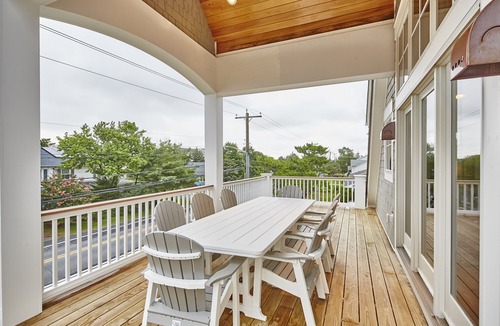 Lewes House | New Beautifully Appointed Home Perfect for Large Groups - Dogs Considered